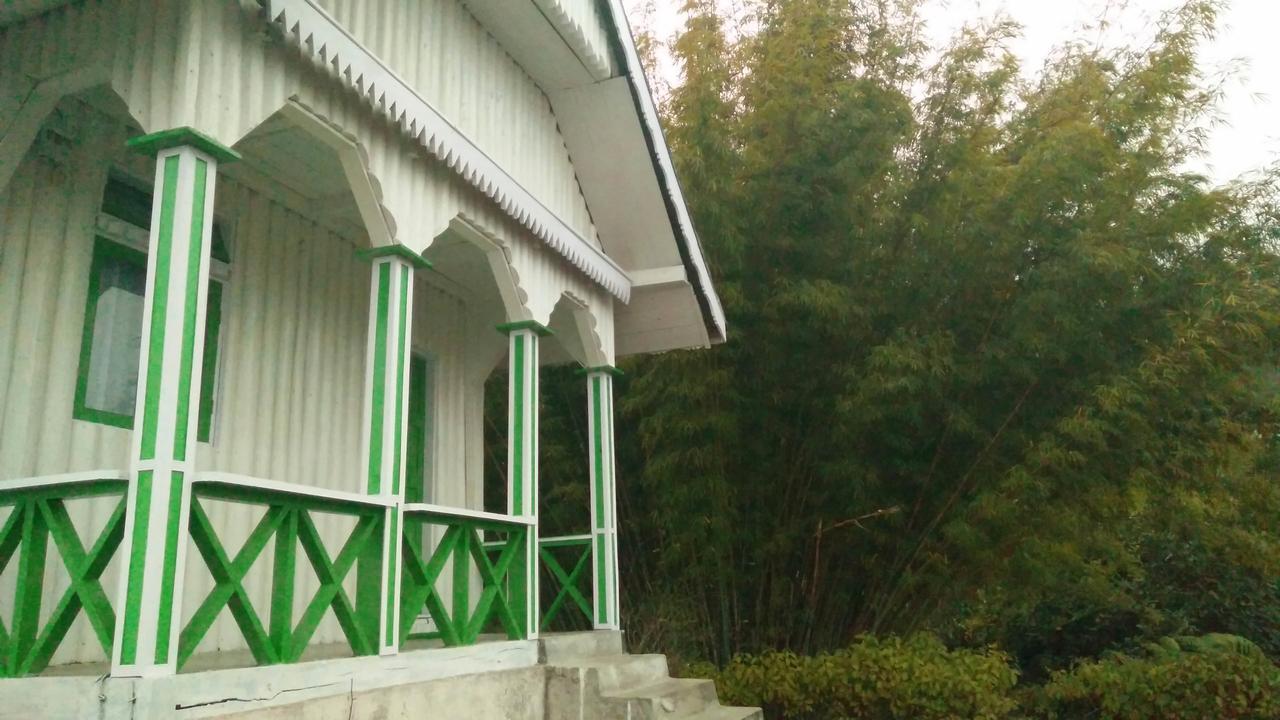 Neora Valley Retreat Hotel Rishop ภายนอก รูปภาพ