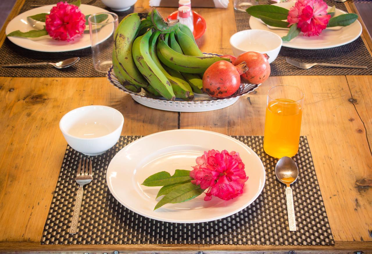 Neora Valley Retreat Hotel Rishop ภายนอก รูปภาพ